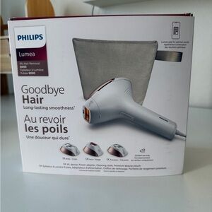 🌸 Philips Lumea IPL 8000 Series – Brand New!